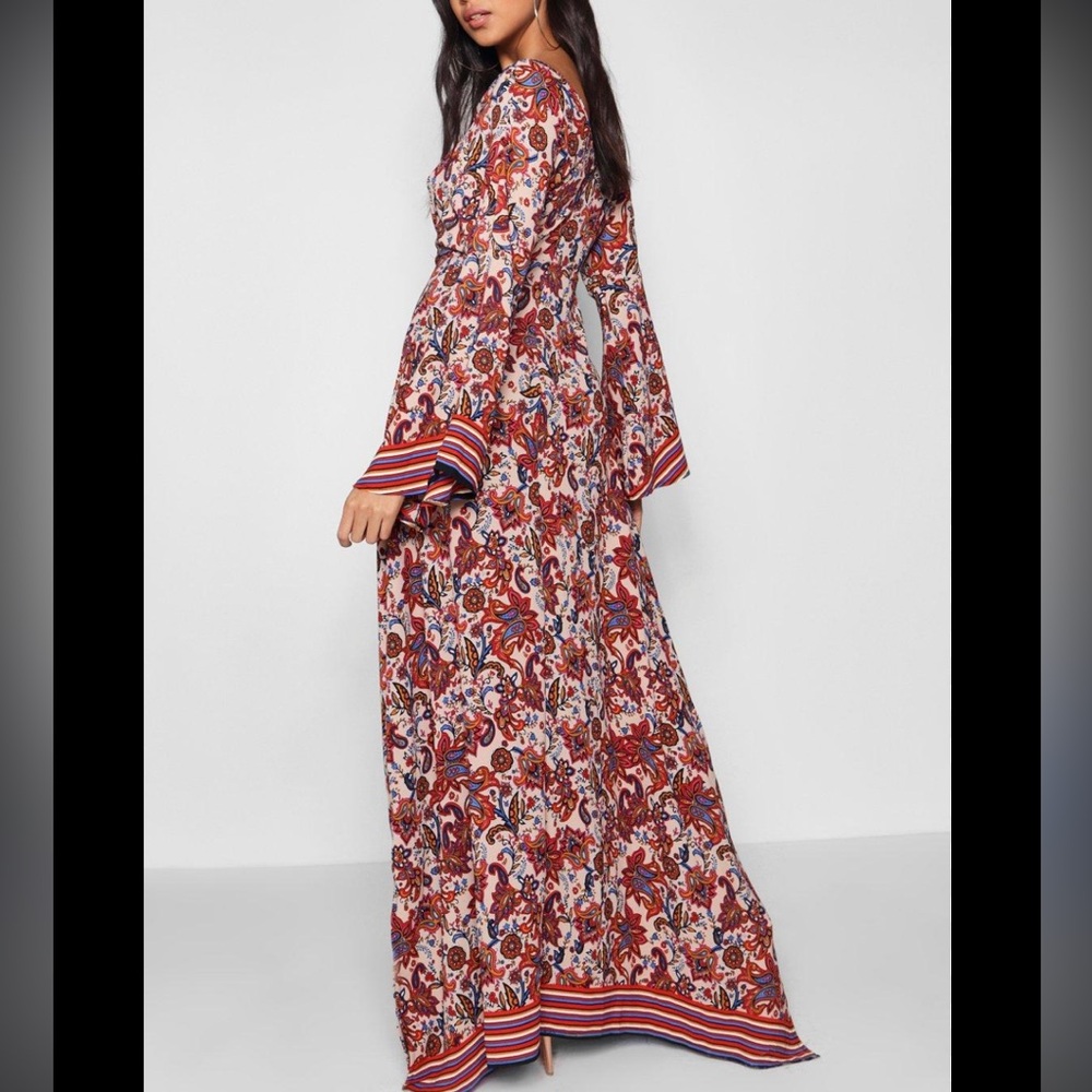 Boohoo Paisley Print ROSIE FLUTE SLEEVE MAXI DRESS